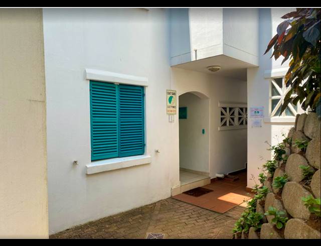 3 BEDROOM APARTMENT TO LET IN SALT ROCK
